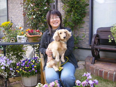 萩原さんと愛犬まりん