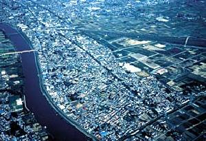 吉川市を上空からみた写真