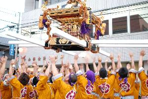 神輿の様子