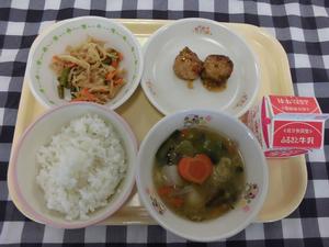 給食写真