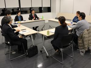 懇談会の様子