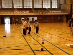 競技を見守る市長