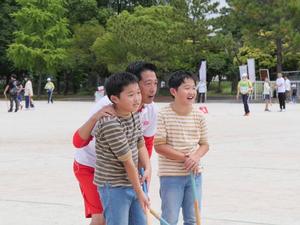 市長とプレイするタツくん、リュウくん