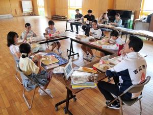 会場全体の様子