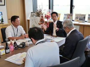 市の考え、要望を小池所長に伝える市長