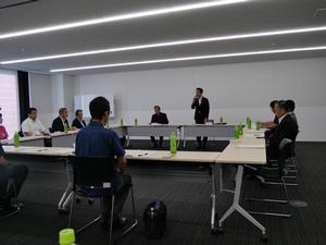 開催にあたり挨拶をする中原市長