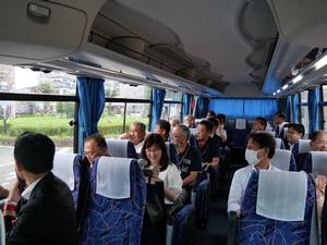 移動中のなまりんバス内の様子