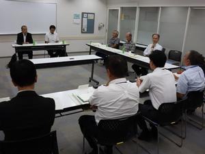 審議会の様子