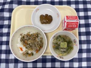 10月31日小学校の献立