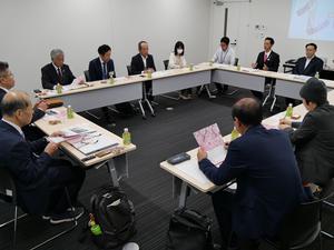 行政視察