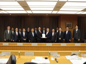 要望活動全員による記念撮影