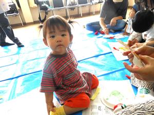 工作中にカメラ目線をしてくれた女の子の写真