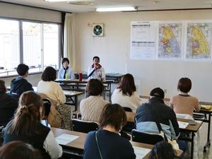 三輪野江地区での市長キャラバン会場の様子