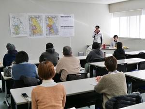 旭地区での市長キャラバン会場の様子