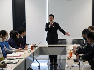 図上訓練前に挨拶をする市長