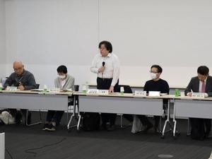 冒頭挨拶をする吉田会長