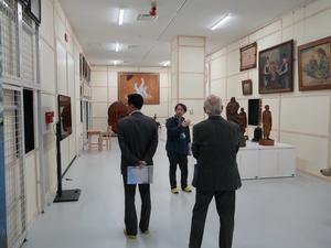 東京芸術大学大学美術館取手館を視察する市長