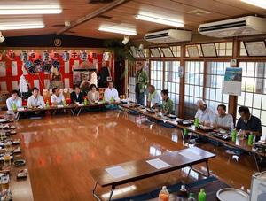 榎戸公民館で夏祭りが開催される様子