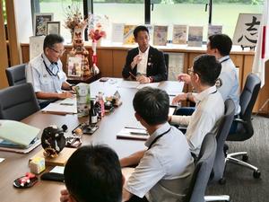 市役所での消防行政報告の様子