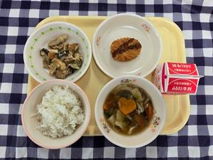 10月24日小学校の献立