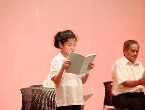 演劇プロジェクトの皆さんによる平和の朗読