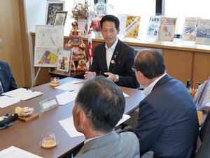 懇談の様子