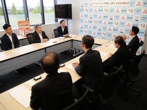 懇談の様子