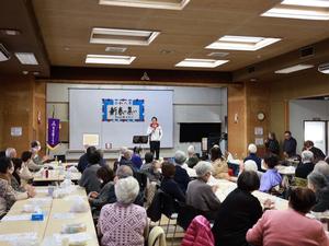 挨拶をする市長