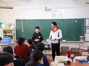 当時のことをスピーチしてくれる白井聖悟くん