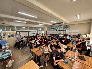 クラスのみんなで記念撮影