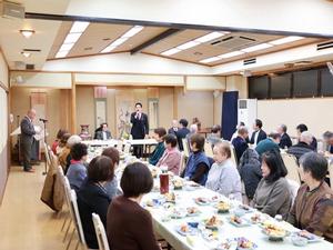 挨拶をする市長