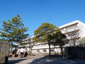 挨拶運動・栄小学校の様子