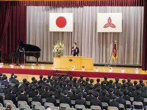 市内中学校卒業式の様子
