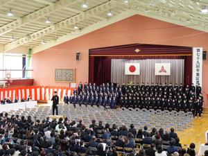 市内中学校卒業式の様子