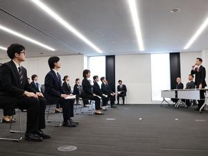 辞令交付