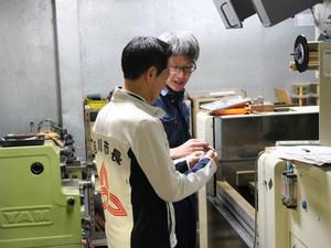企業訪問の様子