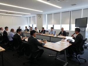 政策会議