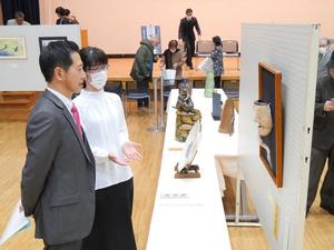 市展