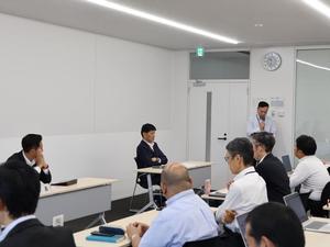 行政会議
