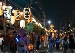 八坂祭り