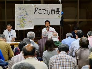 どこでも市長の様子（対面型）