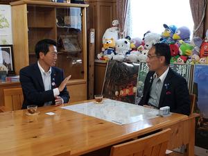 知事と話す市長