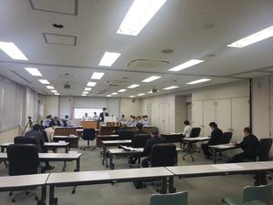 吉川松伏消防組合議会の様子