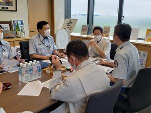 消防行政報告の様子