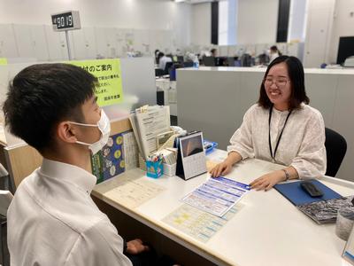 先輩職員の写真