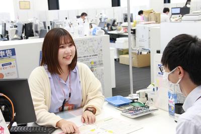 先輩職員の写真