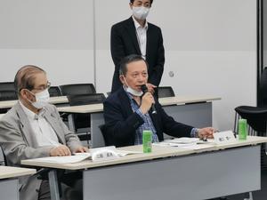 懇談会の様子