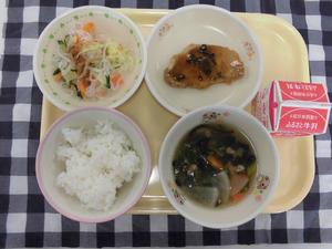 給食写真