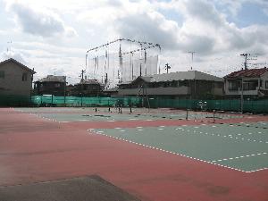 沼辺公園テニスコート