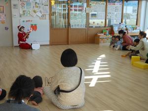 マグネットシアターを見ている様子